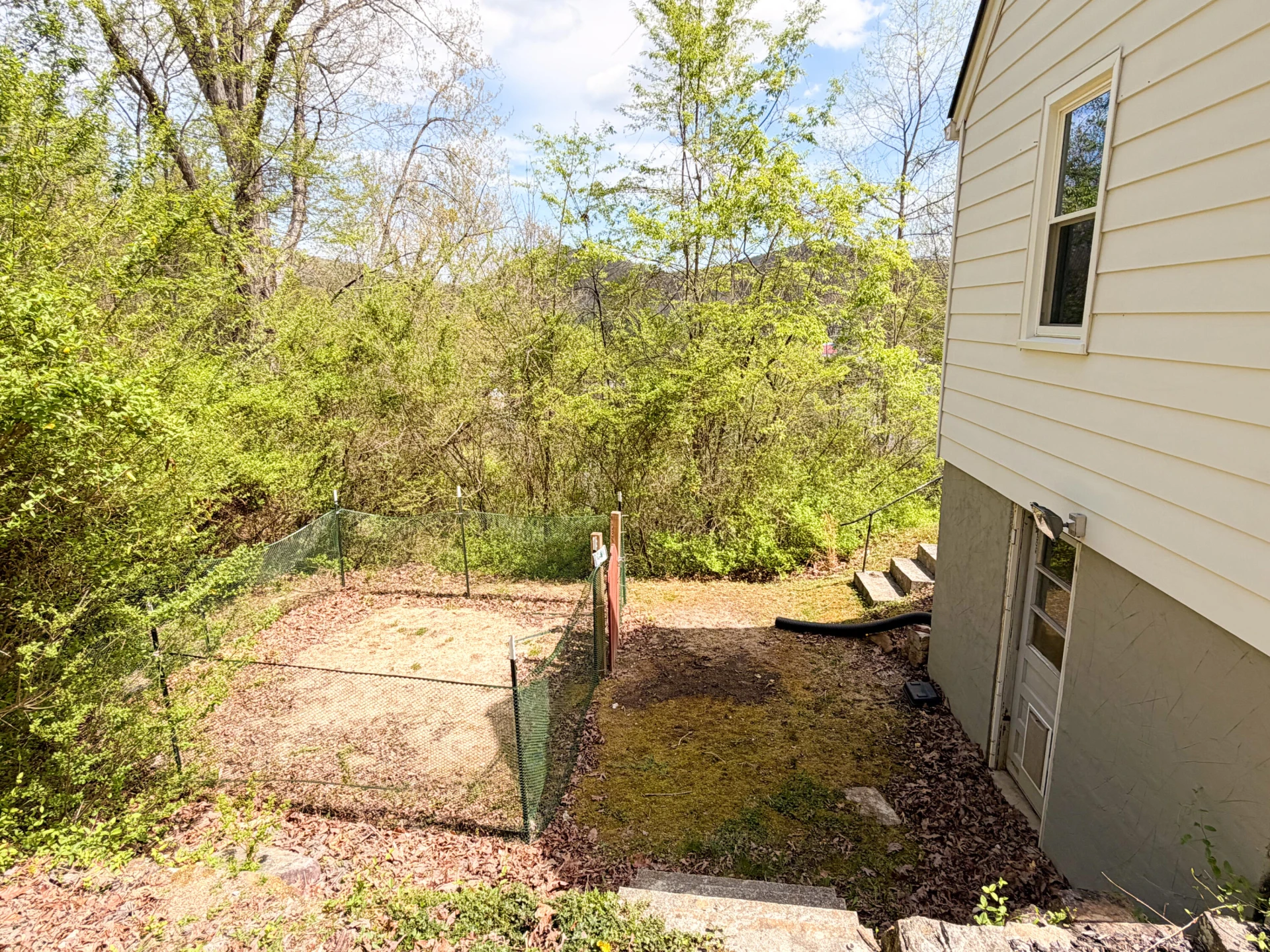 102 6Th ST - Photo 42