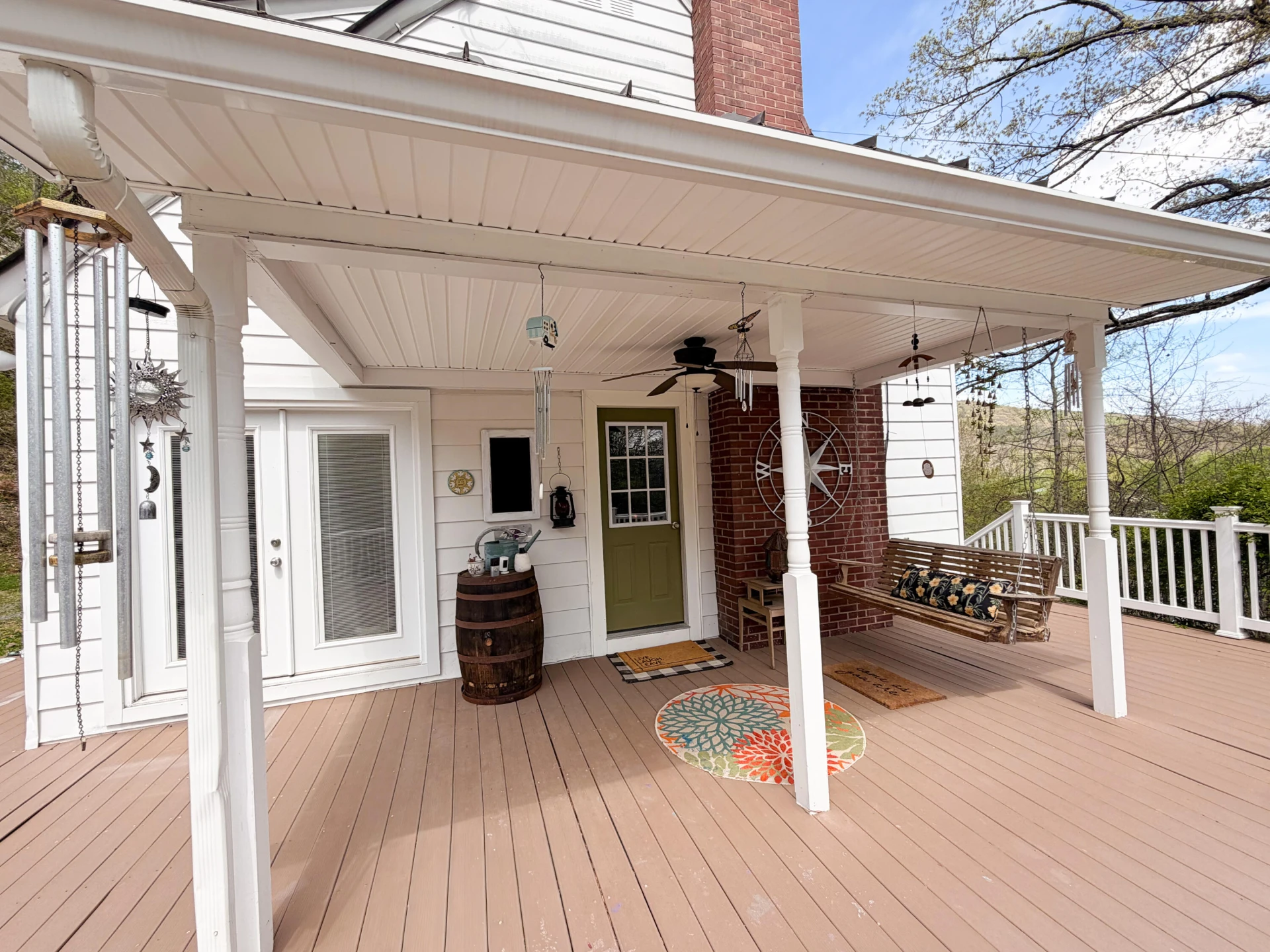 102 6Th ST - Photo 9