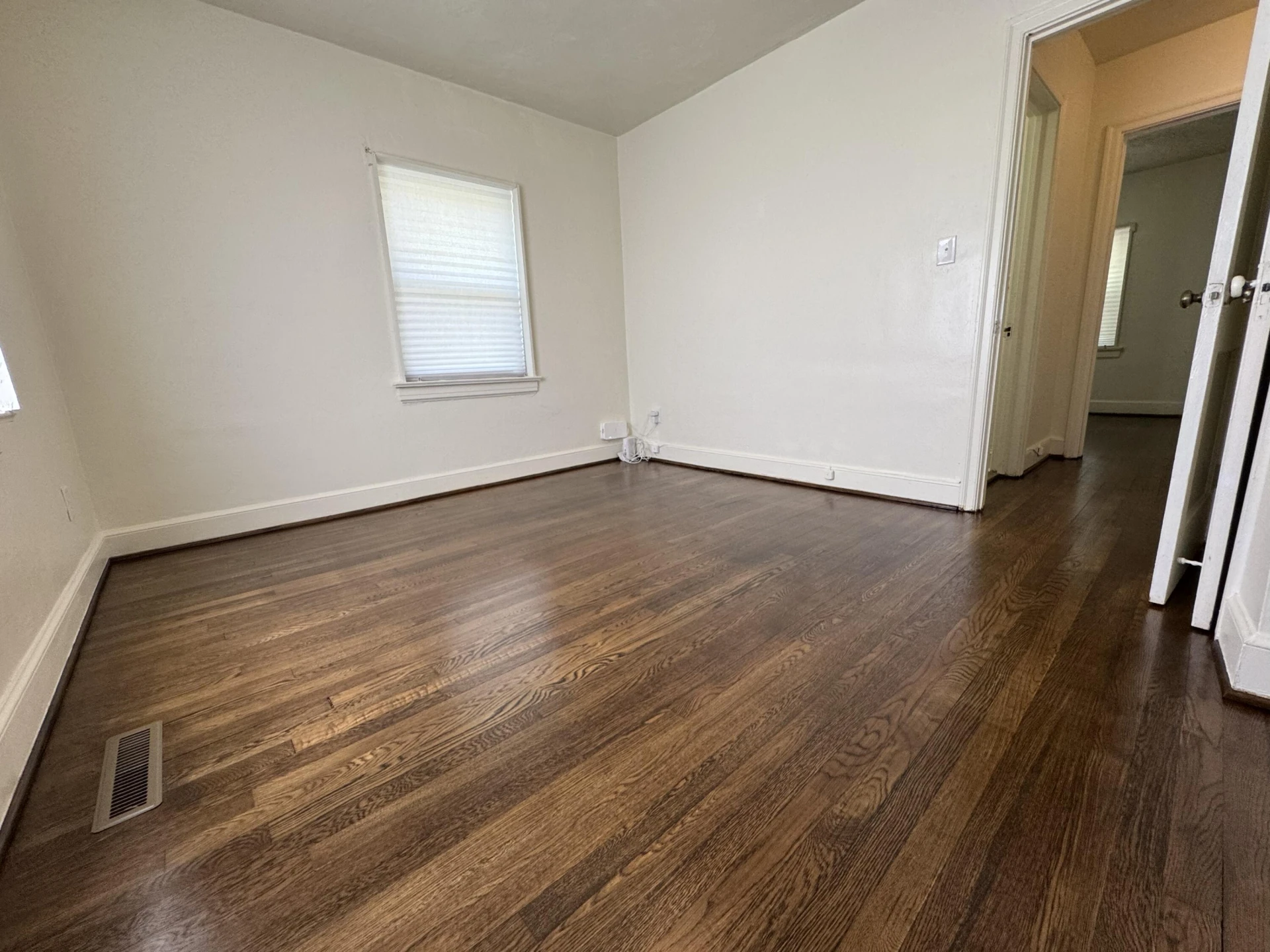 2532 Edinburgh DR NW - Photo 10