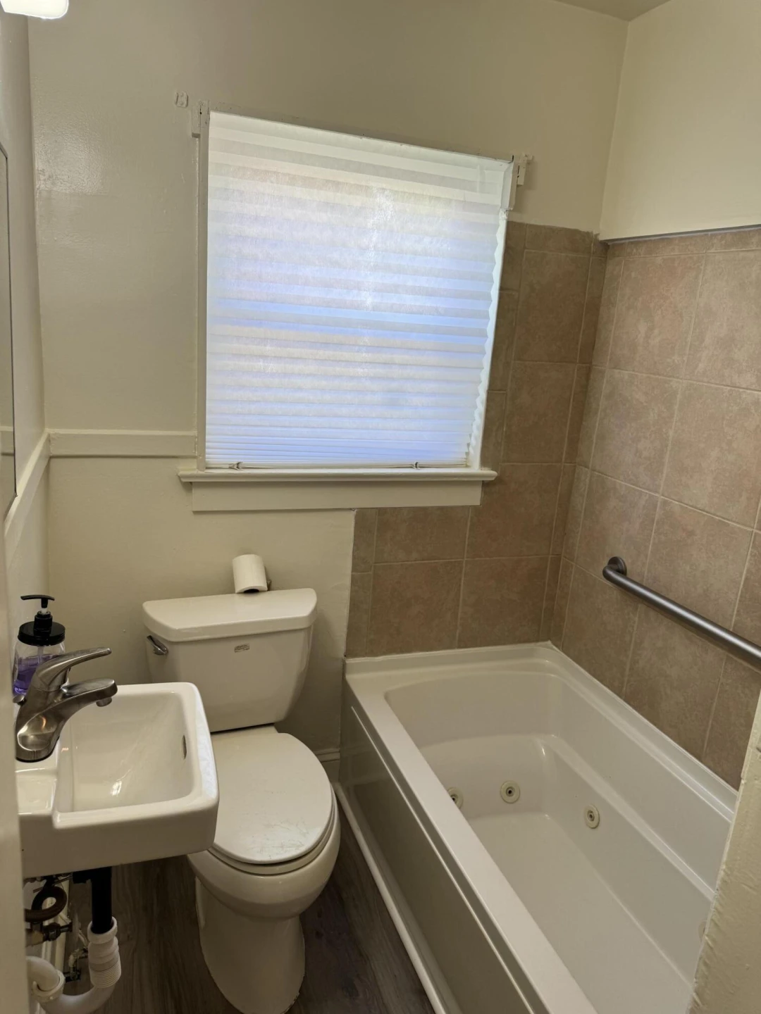 2532 Edinburgh DR NW - Photo 11