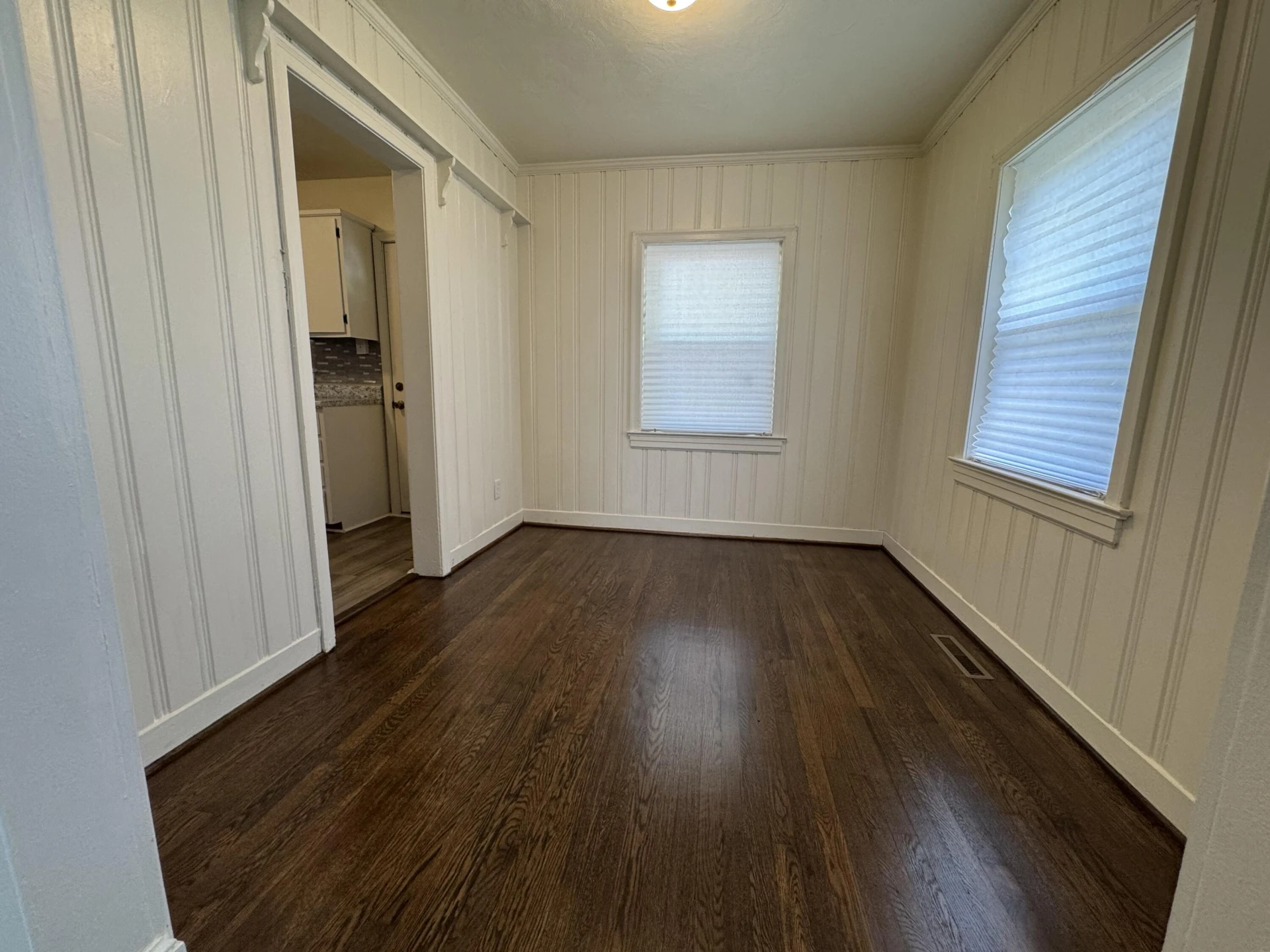2532 Edinburgh DR NW - Photo 6