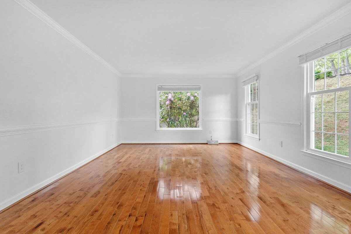 3557 Peakwood DR SW - Photo 5