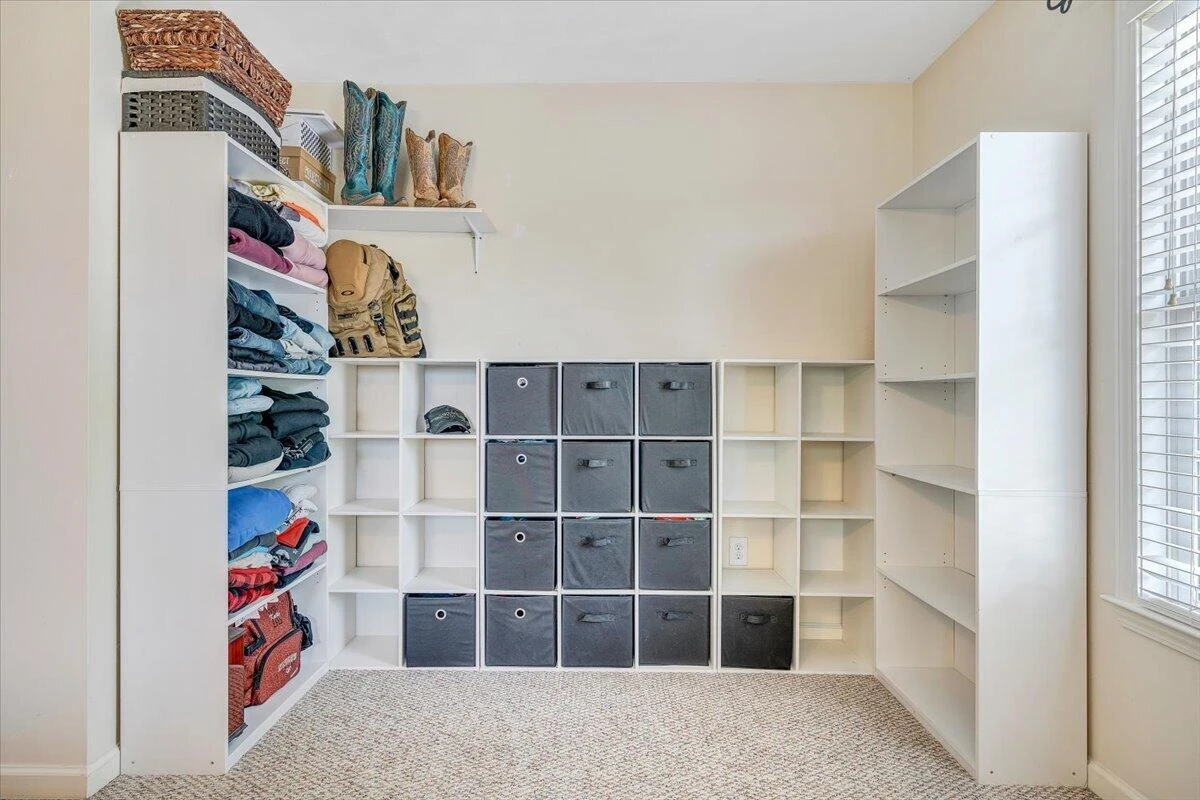 686 Pinehaven RD - Photo 22