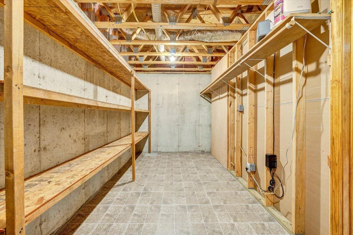 686 Pinehaven RD - Photo 40