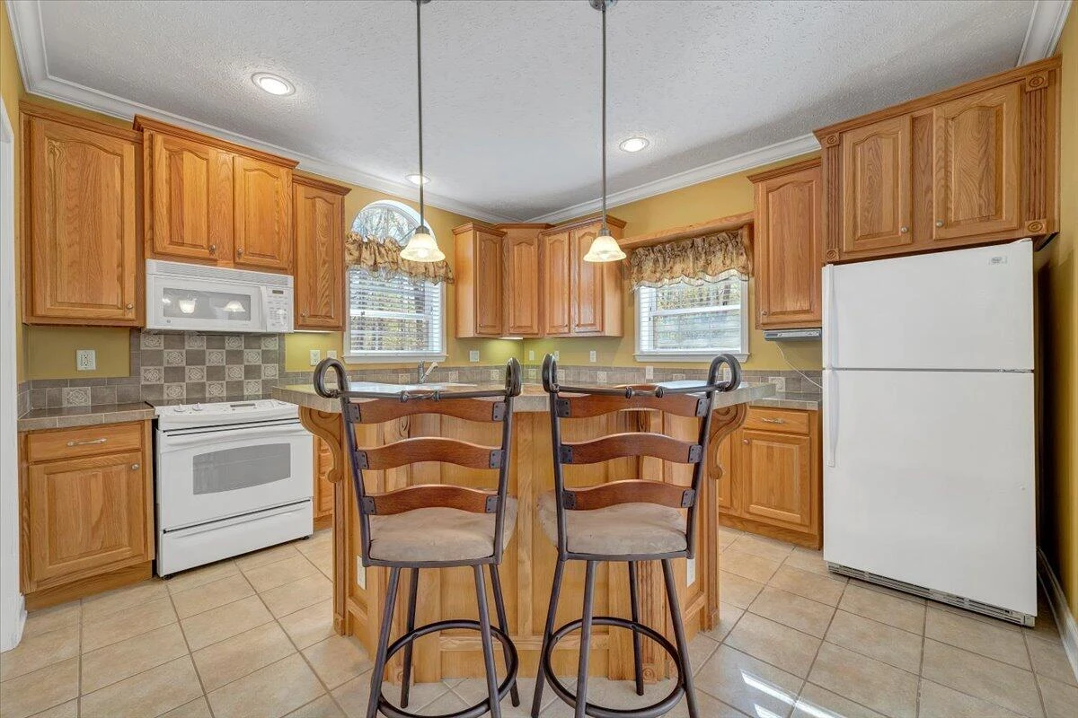 363 Ezra DR - Photo 20