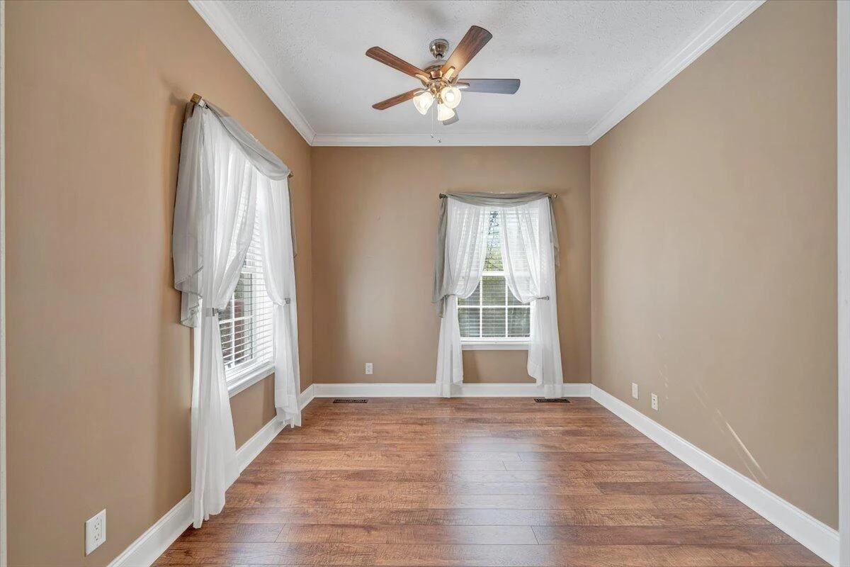 363 Ezra DR - Photo 37