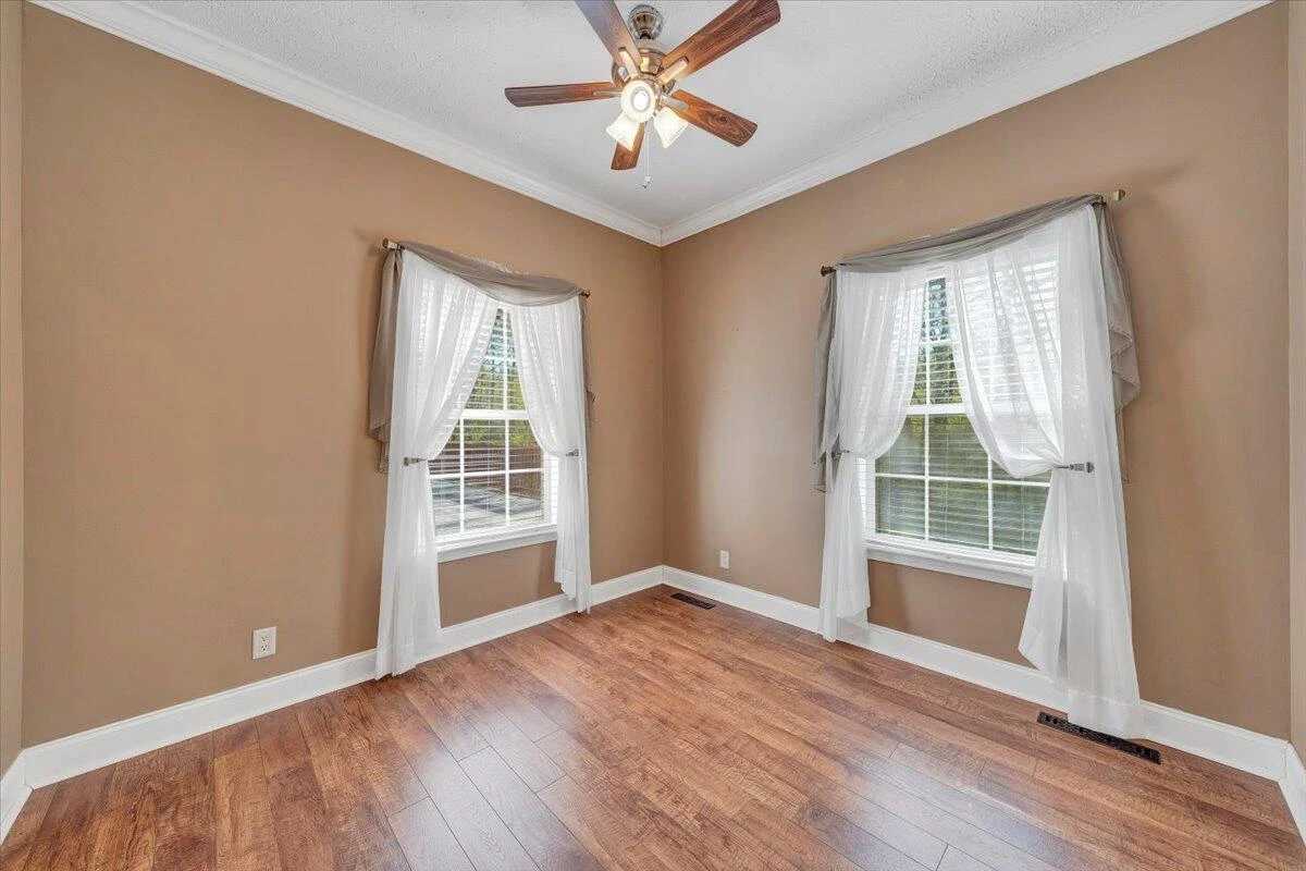363 Ezra DR - Photo 38