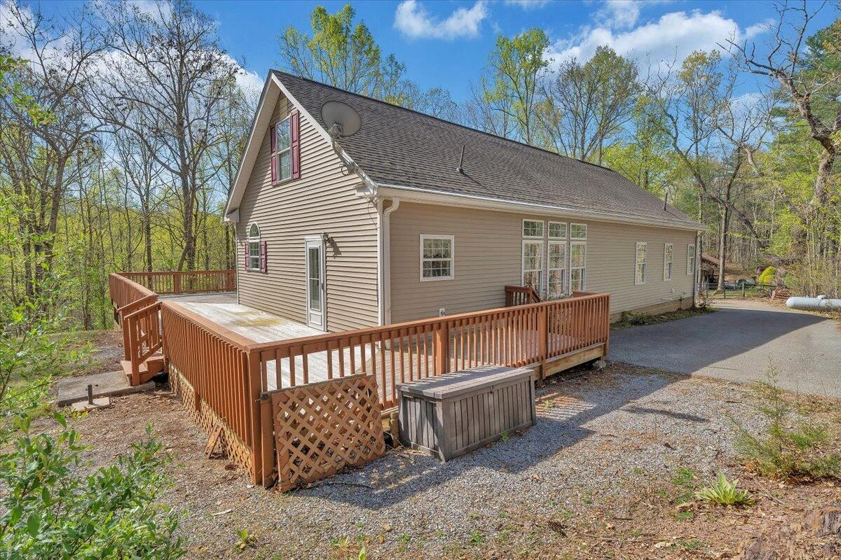 363 Ezra DR - Photo 57
