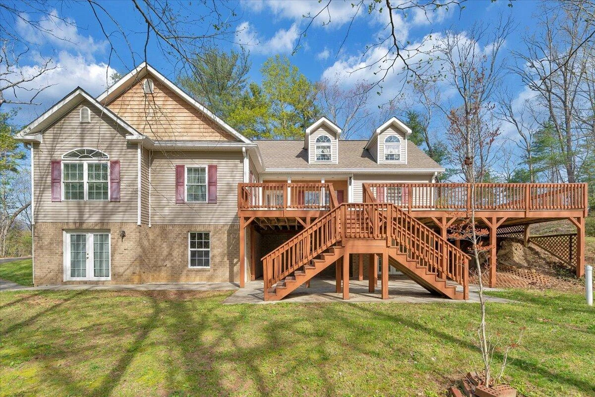 363 Ezra DR - Photo 66