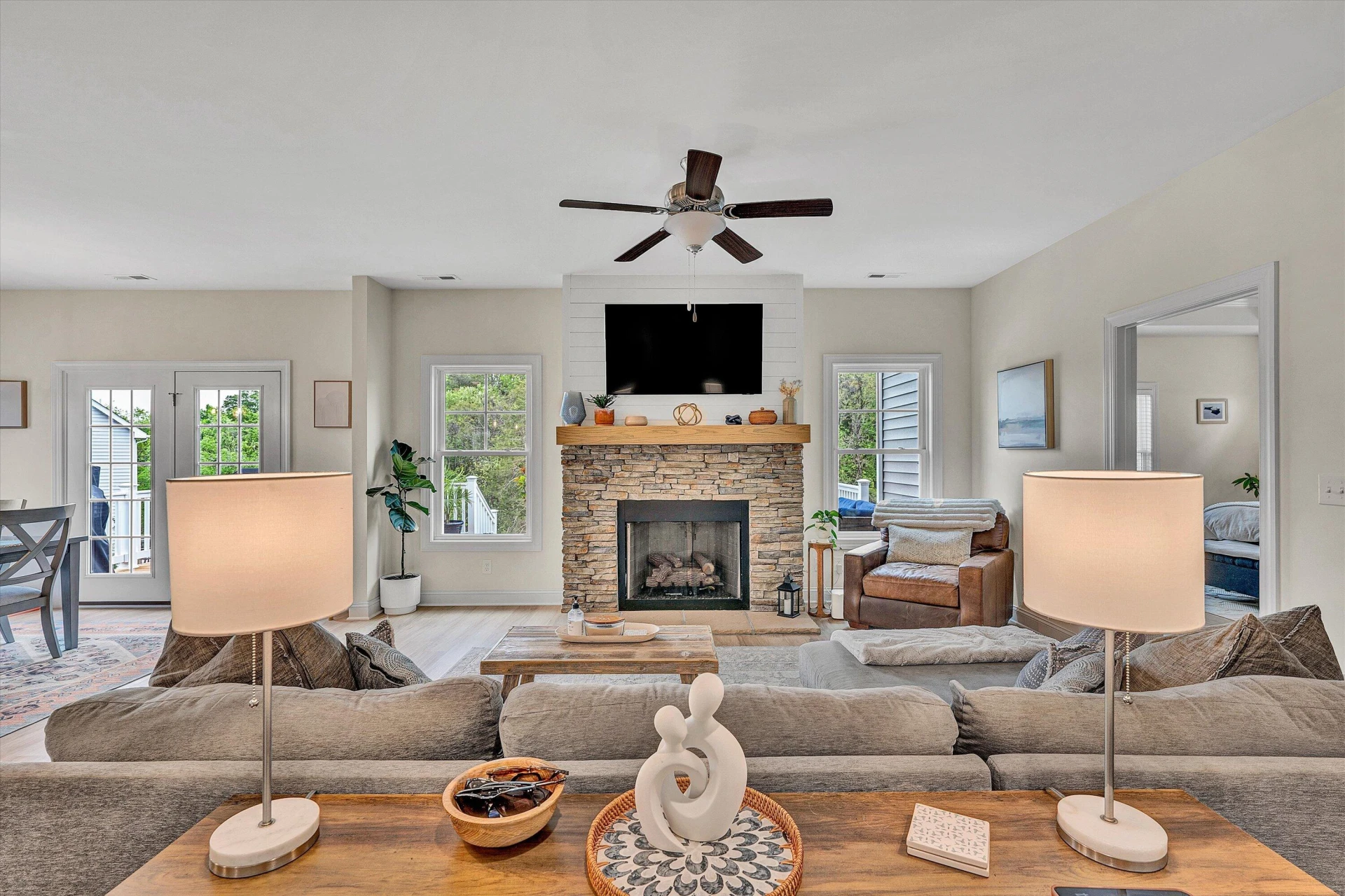 102 Simms BLVD - Photo 11