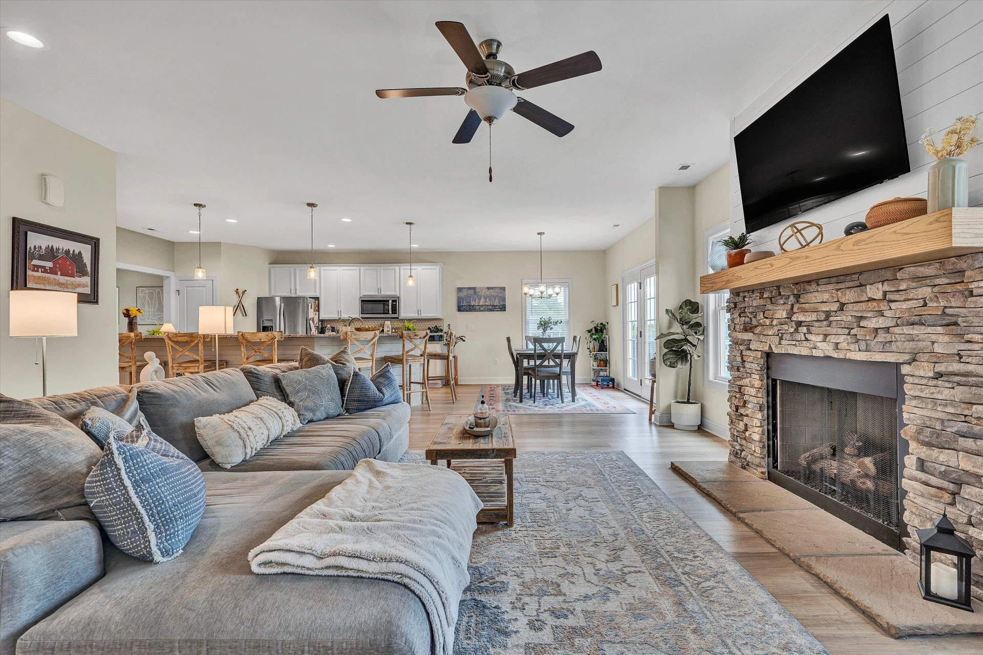 102 Simms BLVD - Photo 12