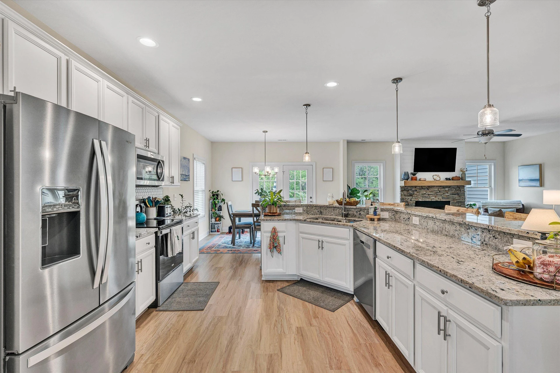 102 Simms BLVD - Photo 14