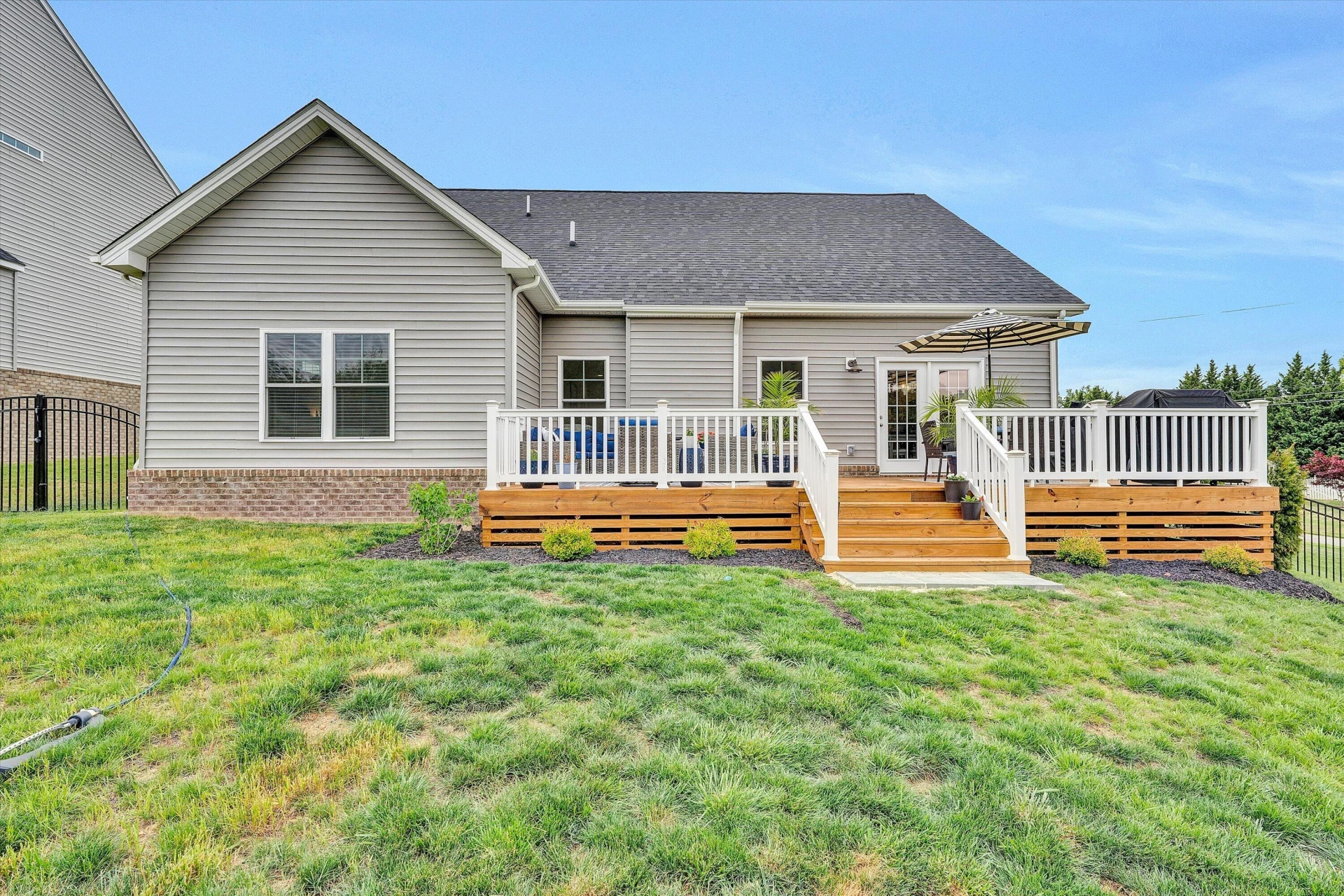 102 Simms BLVD - Photo 39
