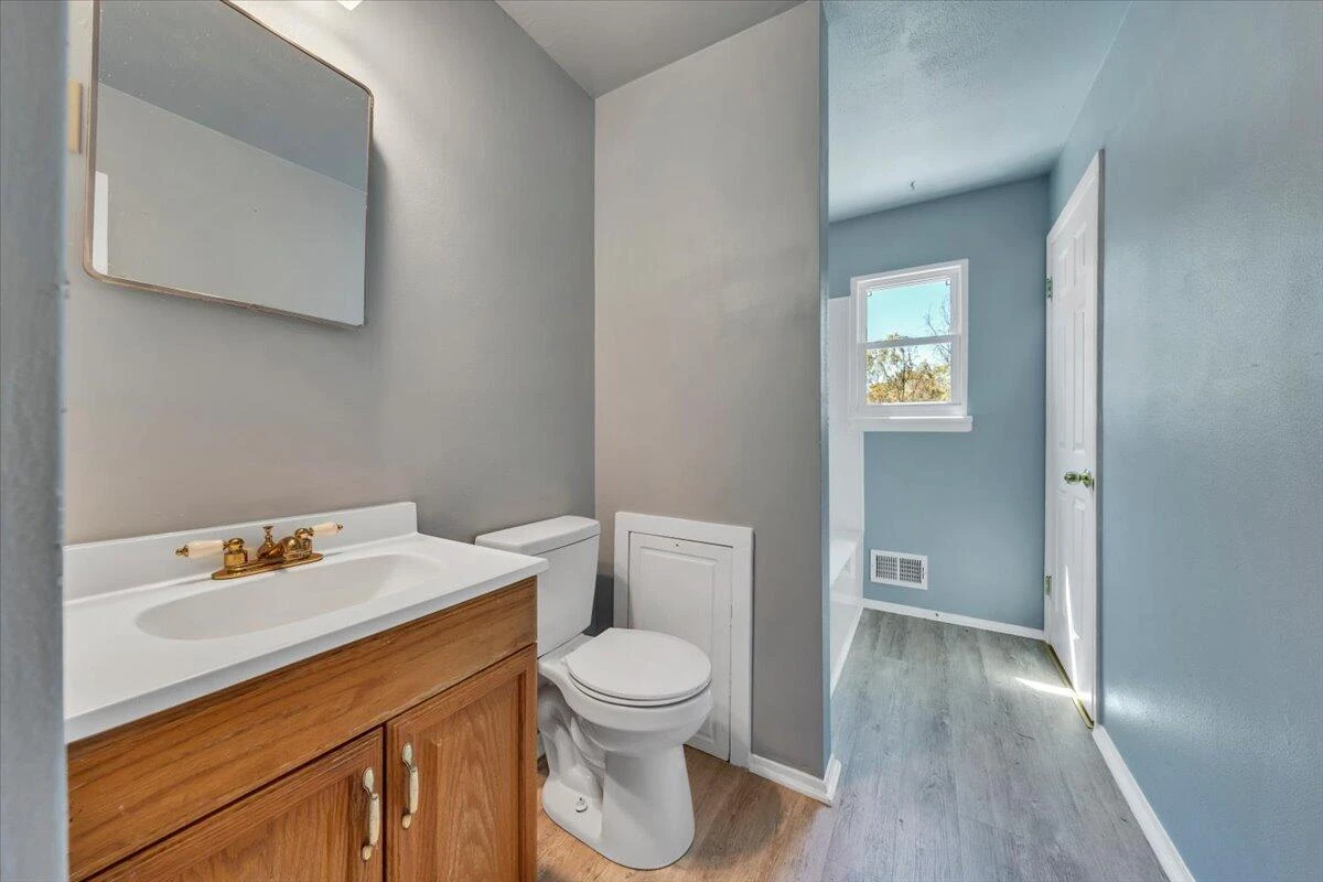 4230 Moomaw AVE NW - Photo 10