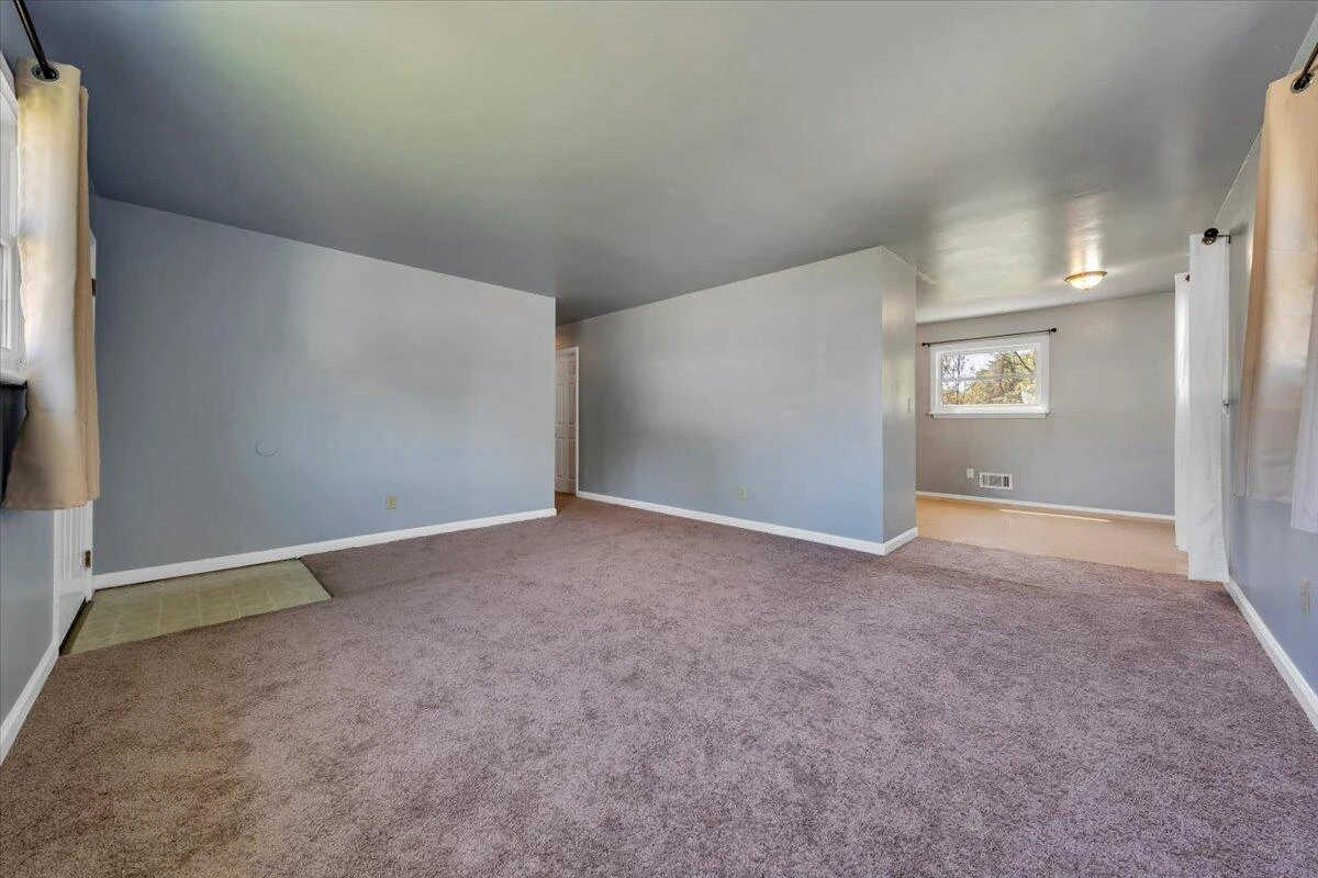 4230 Moomaw AVE NW - Photo 4