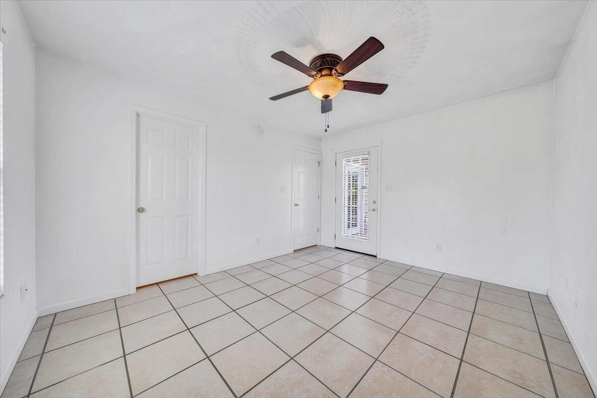 3824 Yellow Mountain RD SE - Photo 19