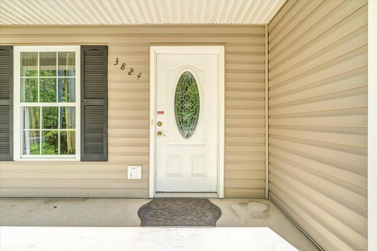 3824 Yellow Mountain RD SE - Photo 4