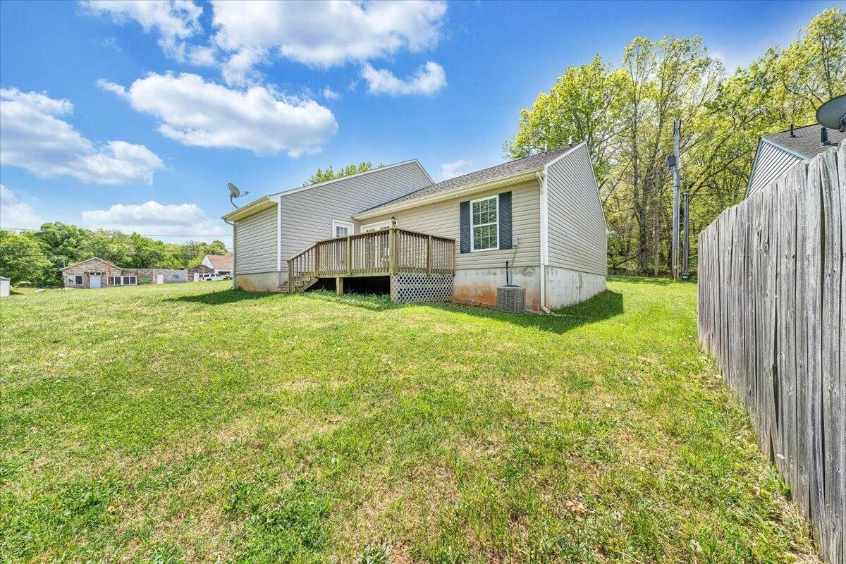 3824 Yellow Mountain RD SE - Photo 37