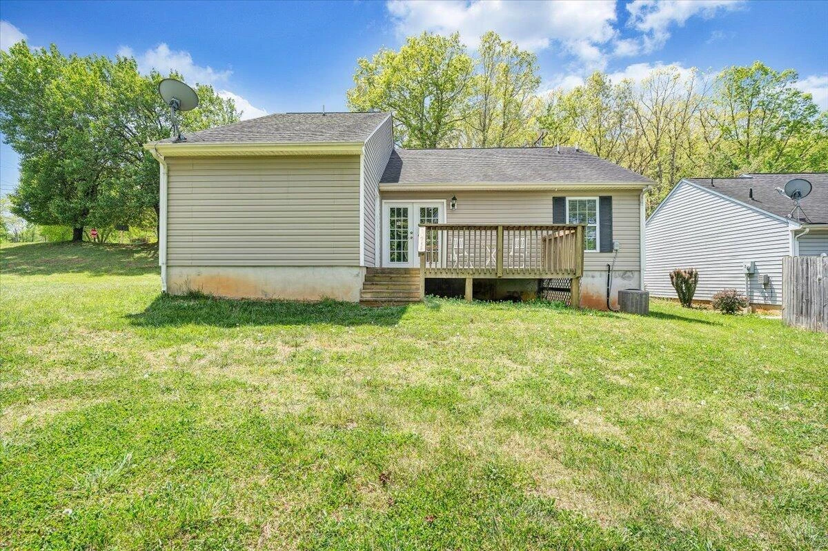 3824 Yellow Mountain RD SE - Photo 38