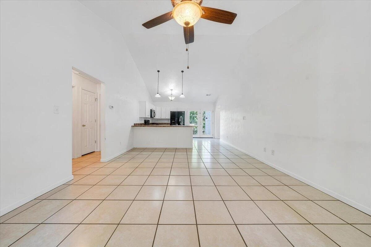 3824 Yellow Mountain RD SE - Photo 6