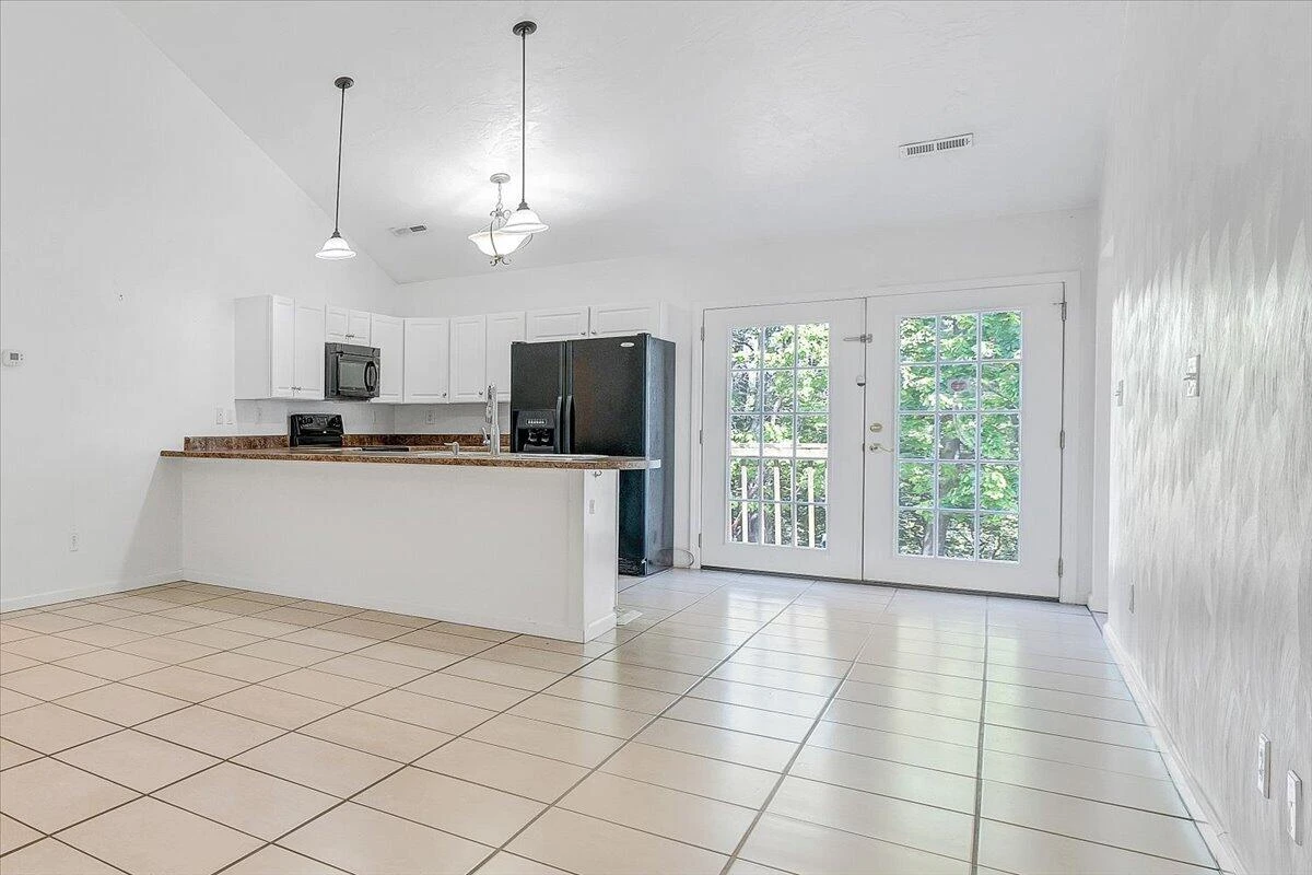 3824 Yellow Mountain RD SE - Photo 10