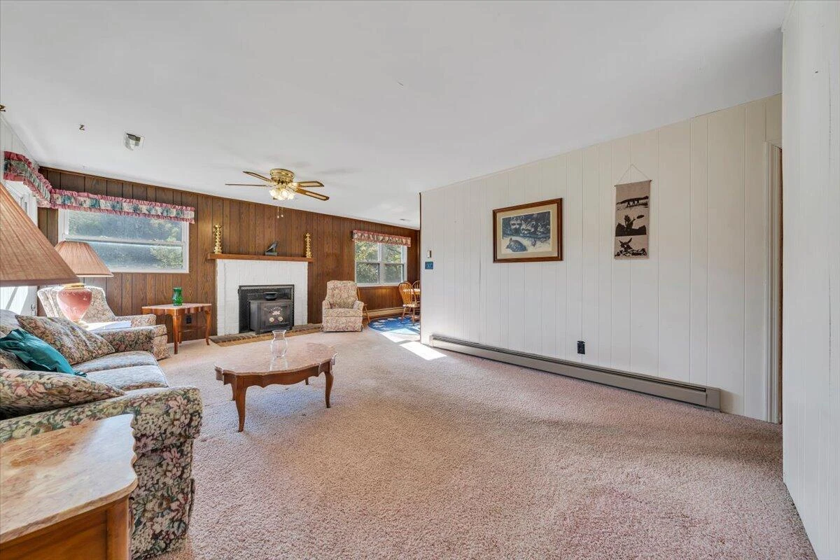 3870 Harborwood RD - Photo 3