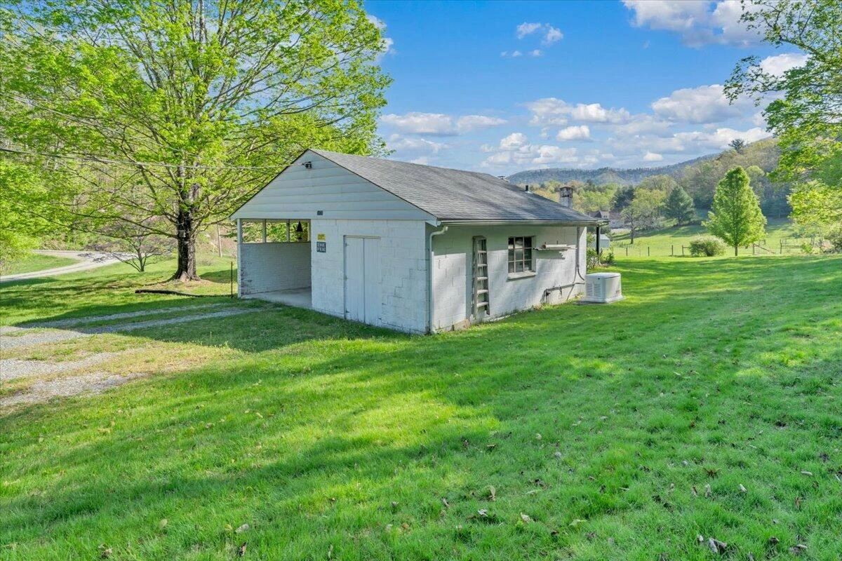 3870 Harborwood RD - Photo 36