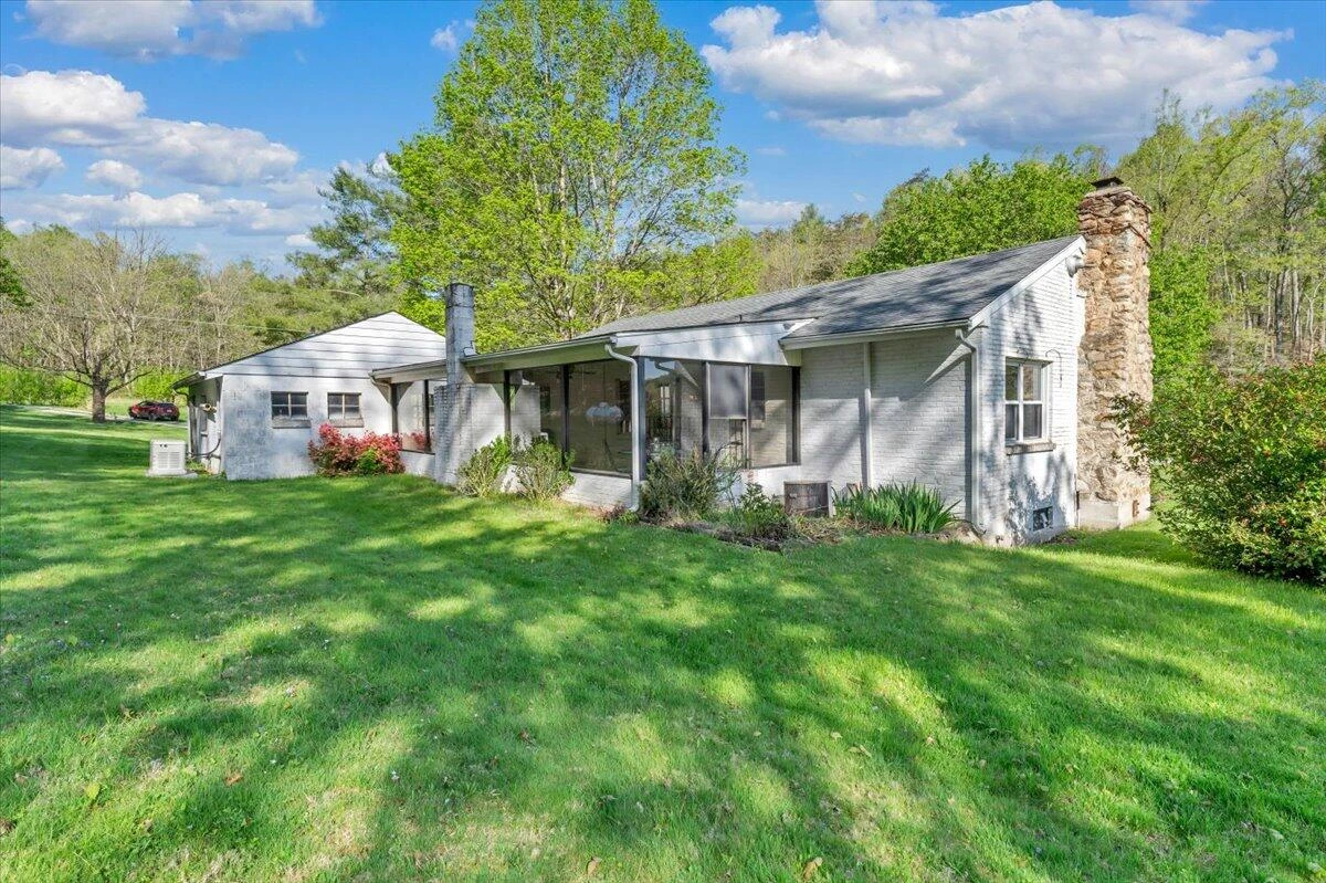 3870 Harborwood RD - Photo 37
