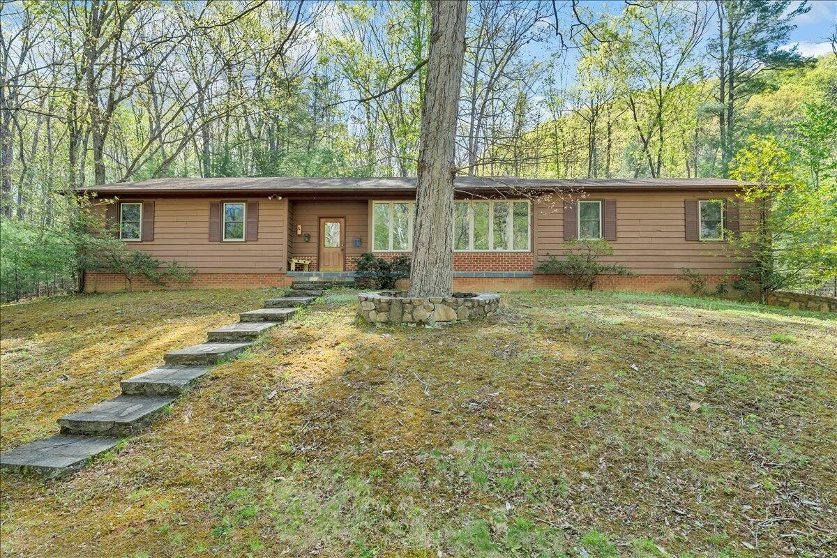 3878 Harborwood RD - Photo 2