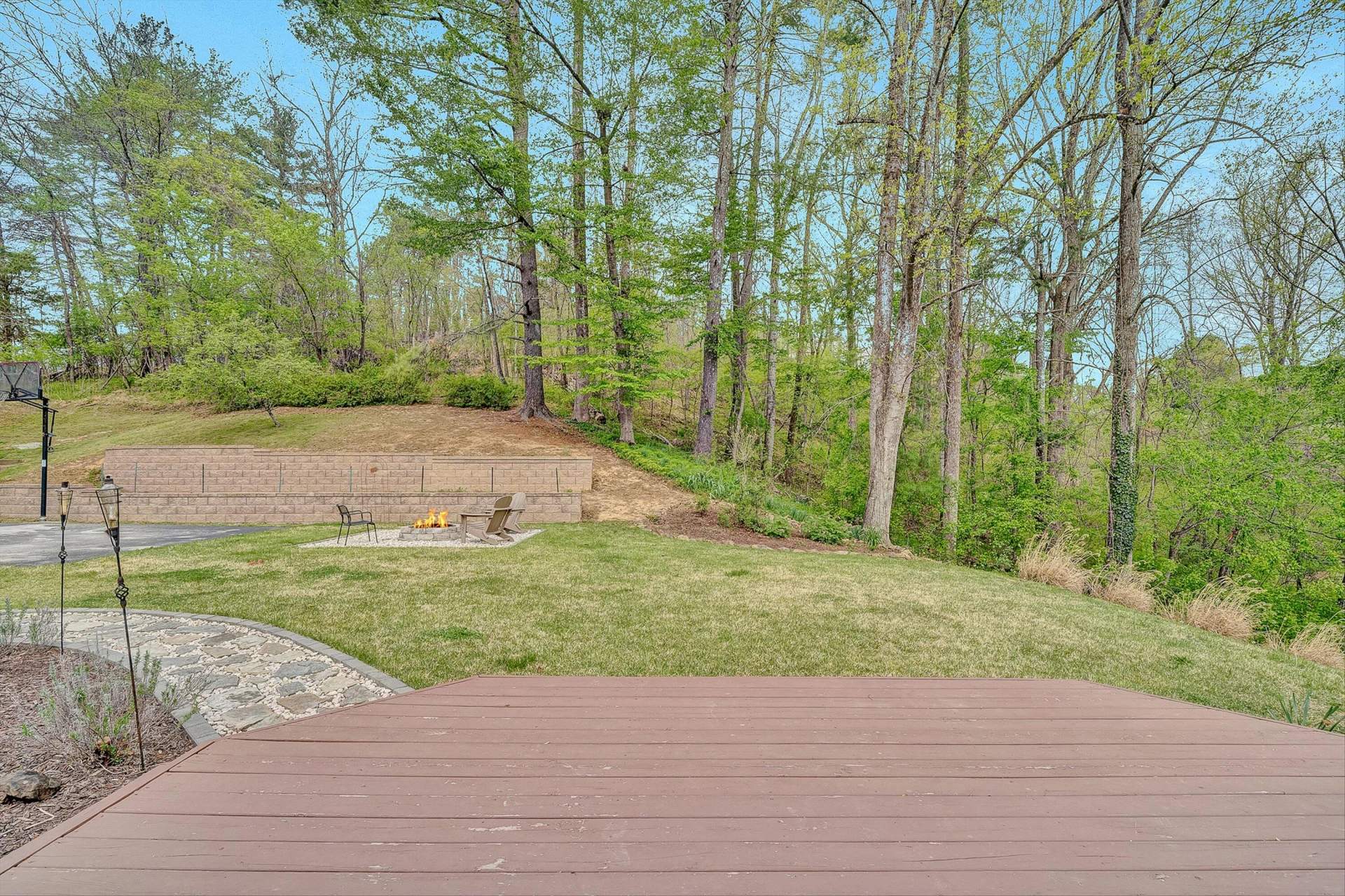 6923 Old Mill RD - Photo 32