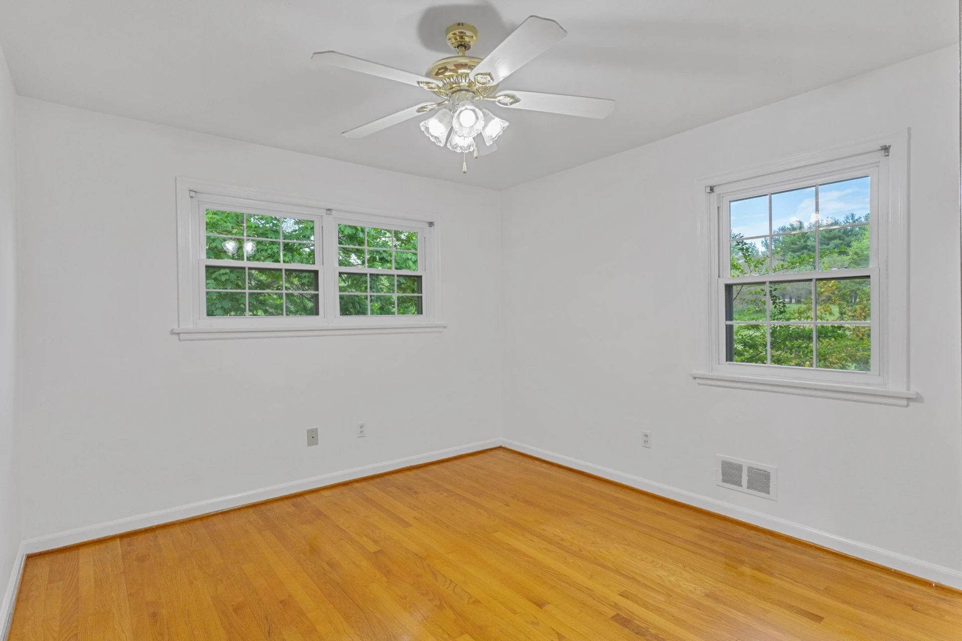 6935 Tinkerdale RD - Photo 10