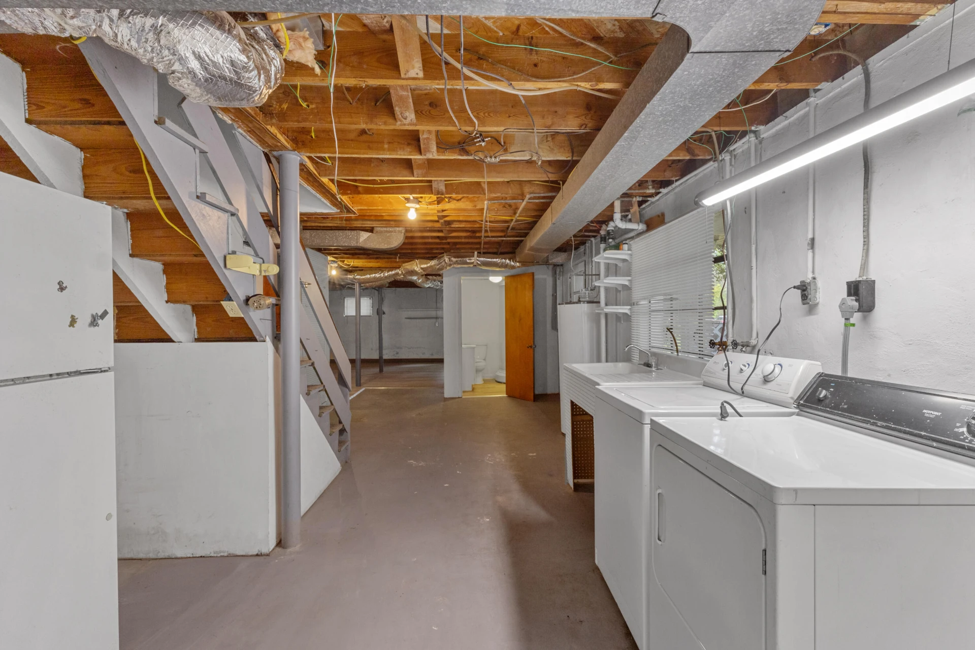6935 Tinkerdale RD - Photo 11