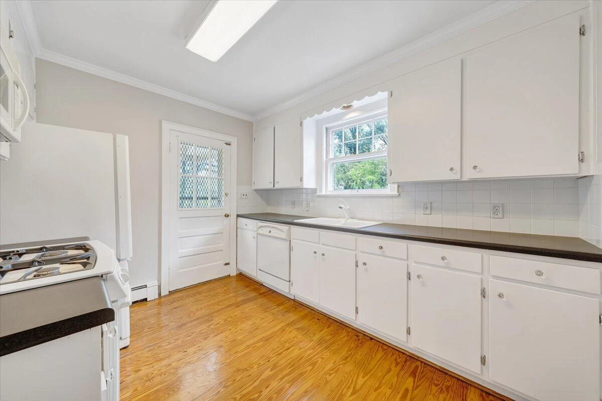 2469 Tillett RD SW - Photo 13