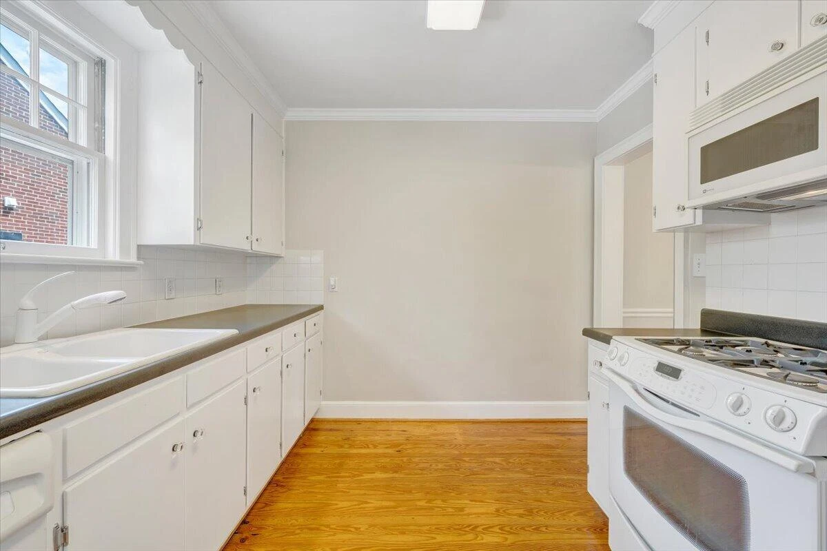 2469 Tillett RD SW - Photo 16