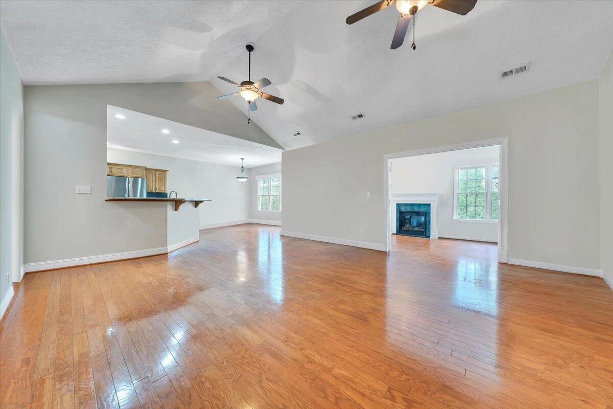 4447 Bonsack RD - Photo 11