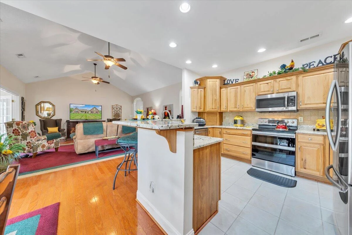 4447 Bonsack RD - Photo 15
