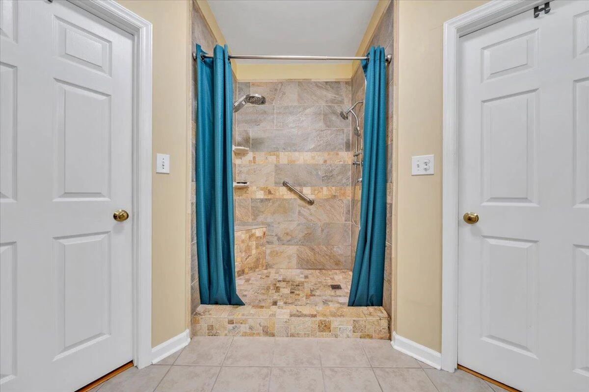 4447 Bonsack RD - Photo 25