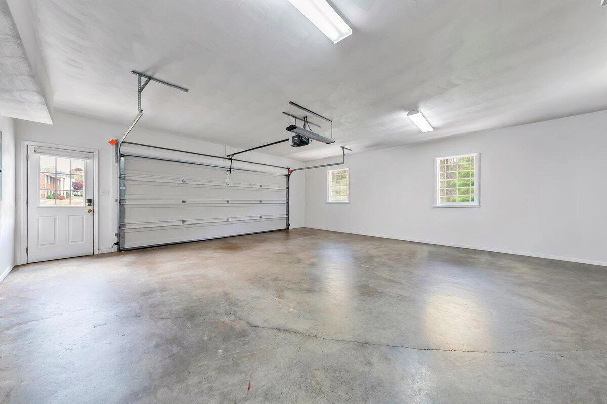4447 Bonsack RD - Photo 34