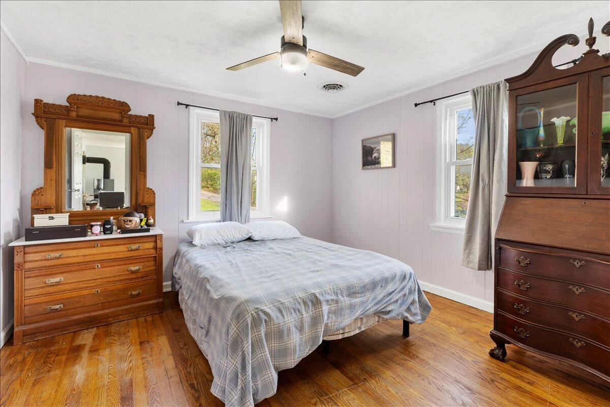 6595 Roanoke RD - Photo 15