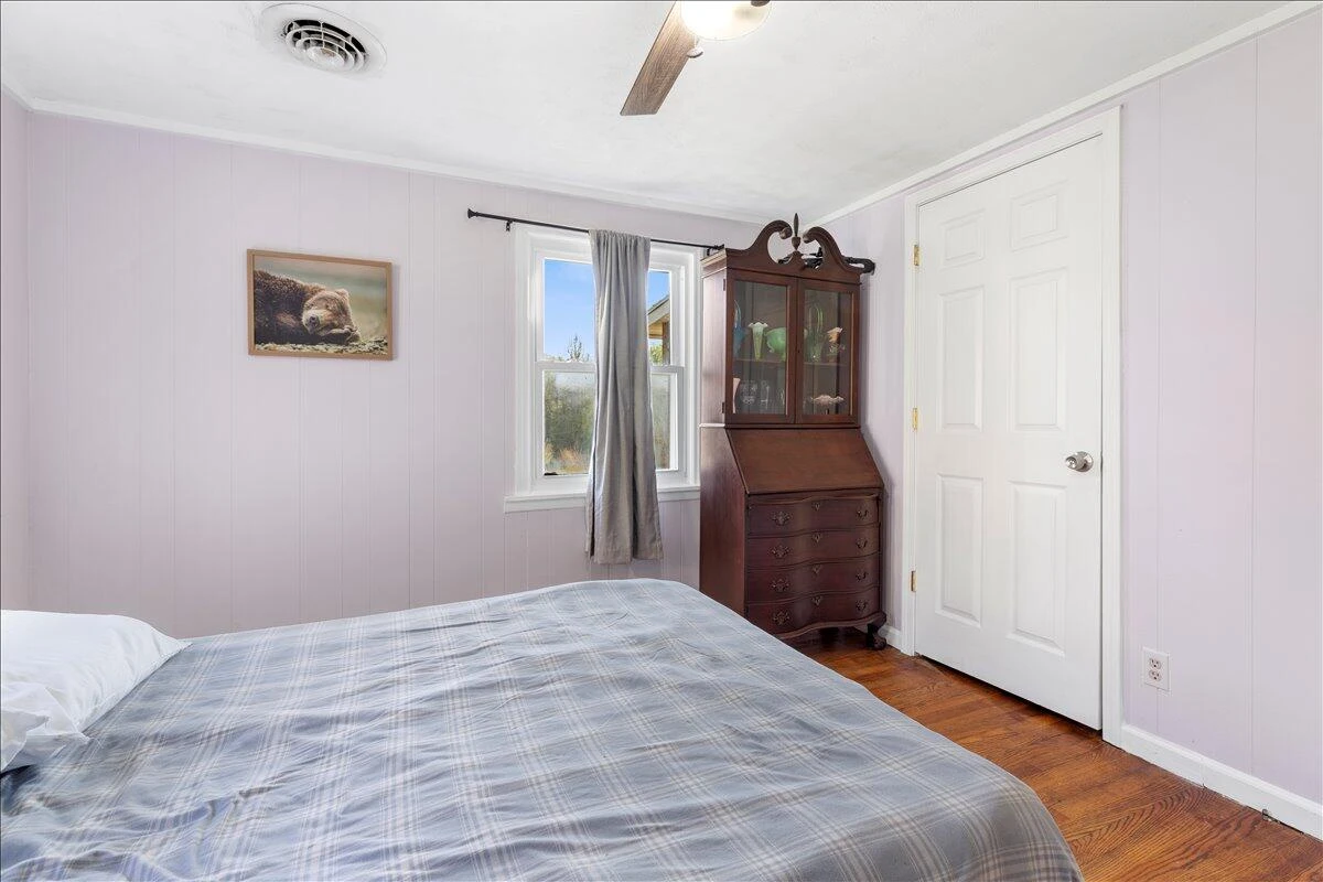 6595 Roanoke RD - Photo 16