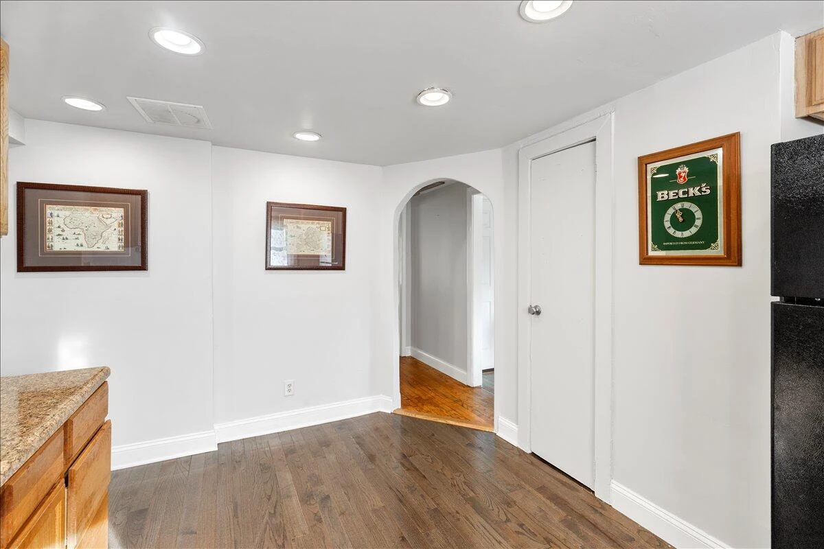 6595 Roanoke RD - Photo 23