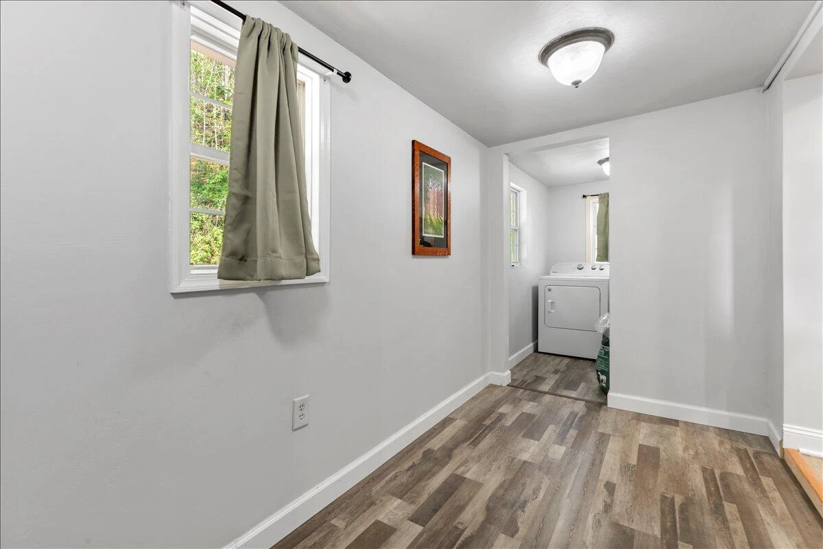 6595 Roanoke RD - Photo 25