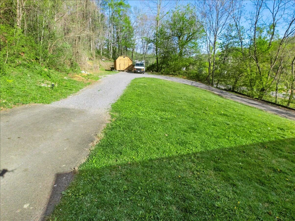 6595 Roanoke RD - Photo 30