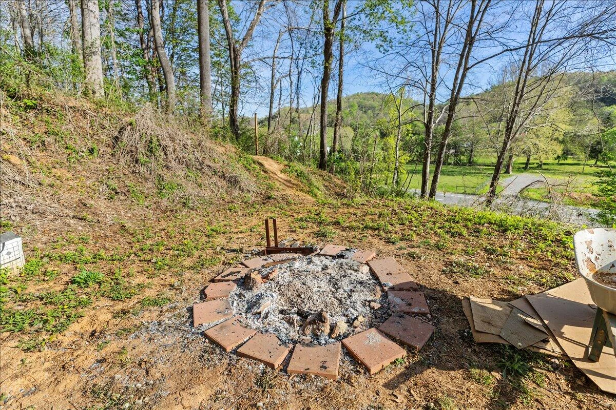 6595 Roanoke RD - Photo 37
