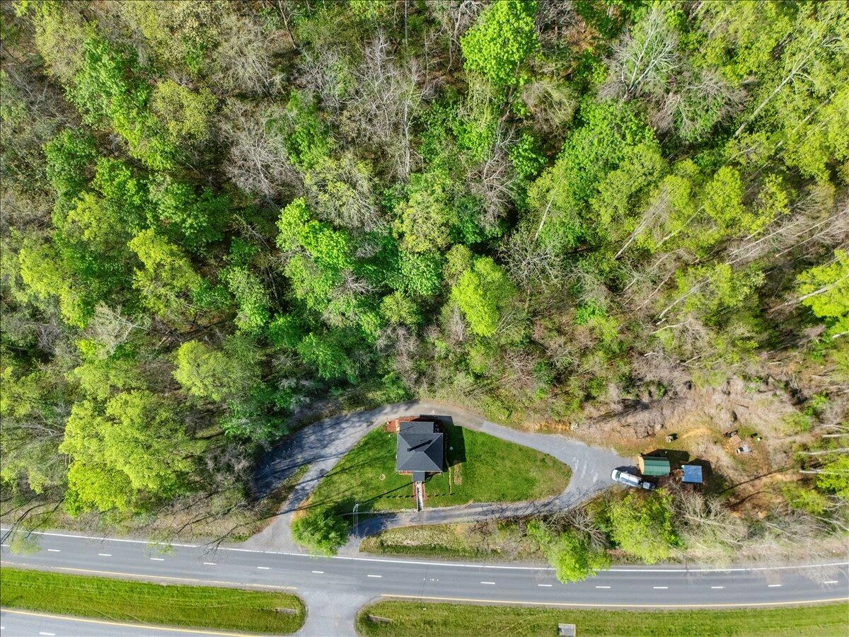 6595 Roanoke RD - Photo 41