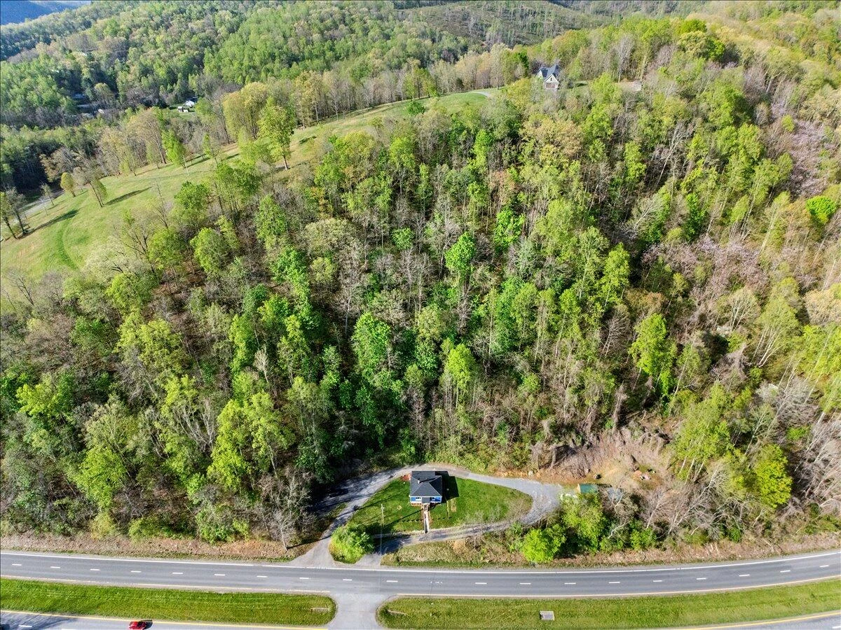 6595 Roanoke RD - Photo 42