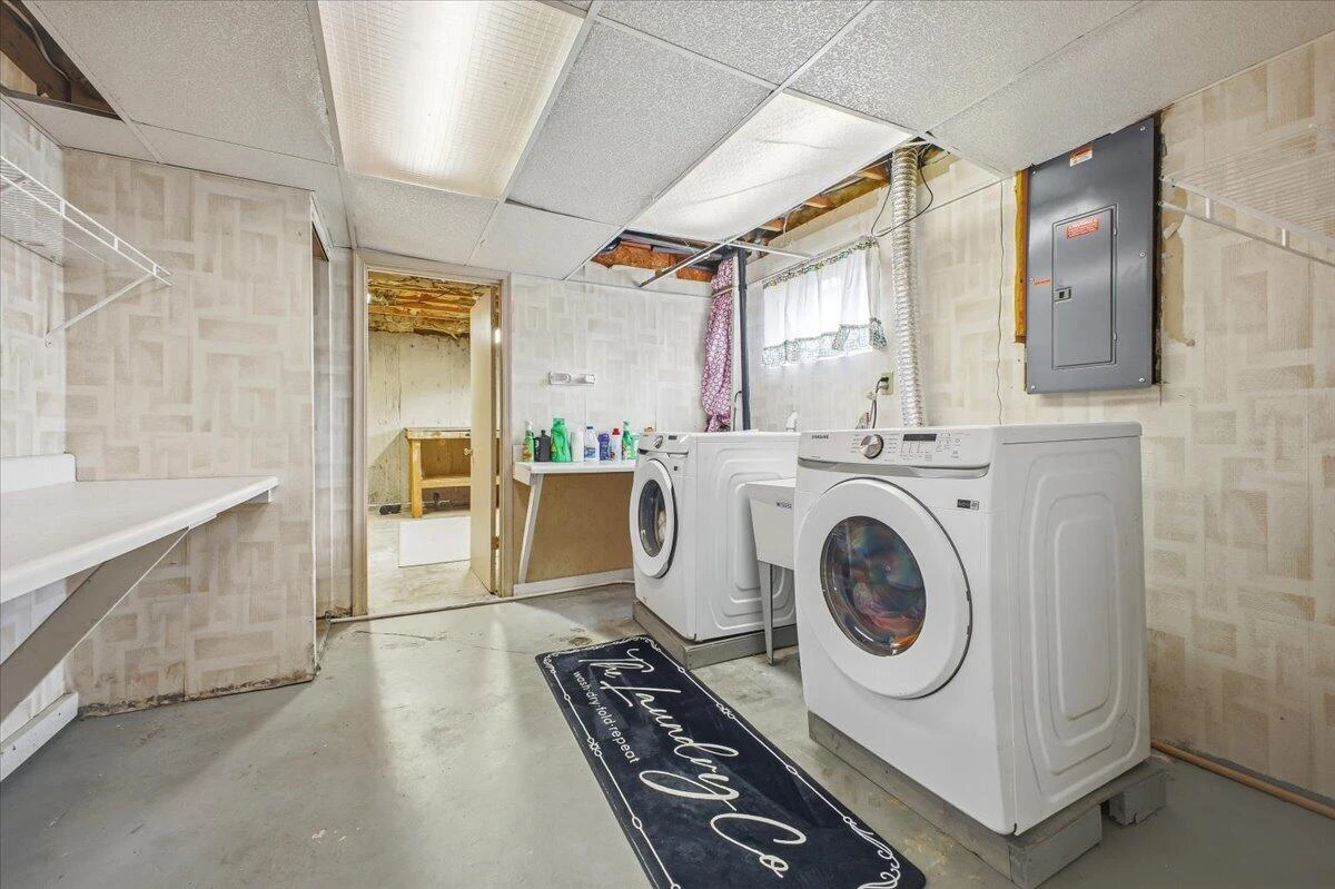 8546 Brubaker DR - Photo 24