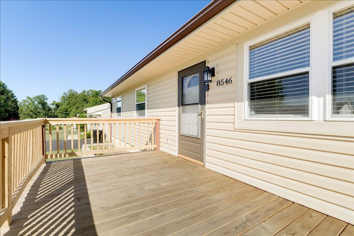 8546 Brubaker DR - Photo 3
