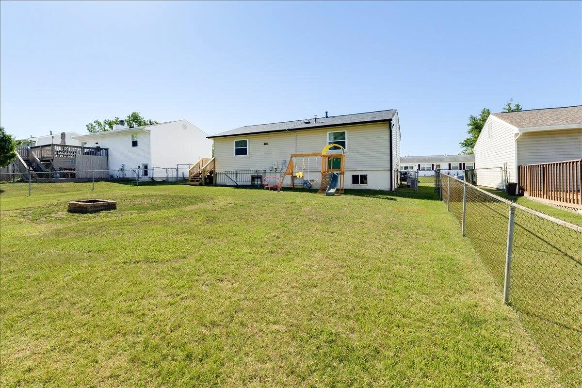 8546 Brubaker DR - Photo 31