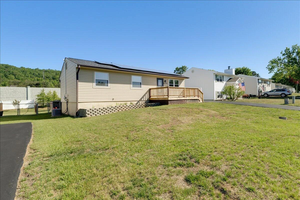 8546 Brubaker DR - Photo 33